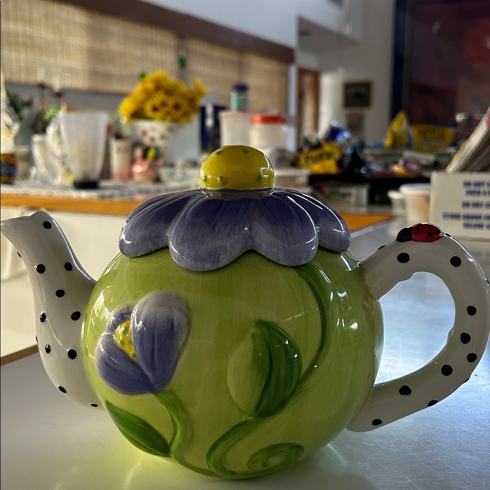 Teapot, lovers ! Hand-Painted Floral Ceramic Teapot - Purple & Lime